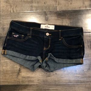 Hollister Shorts Dark 3